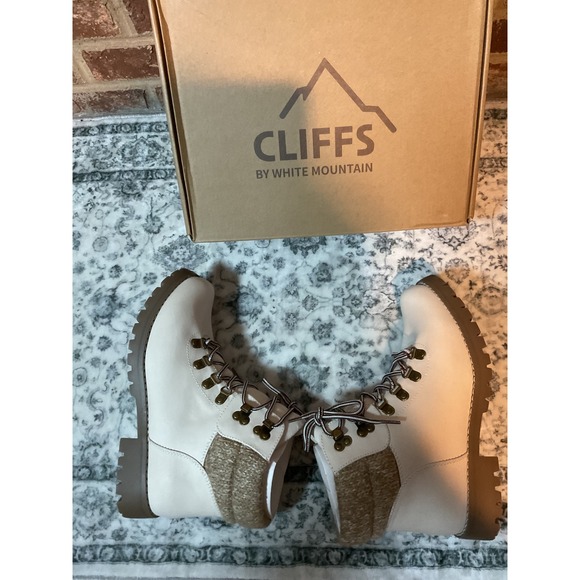 Cliffs by White Mountain Womens Pathfield Wide Lace Up Fur Lined Boots Size 7.5 - Picture 8 of 9